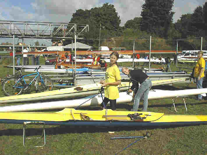 Henrike und Linnea beim Riggern